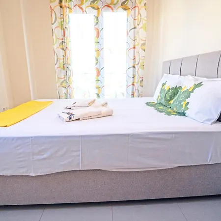 Luxury And Sunny 250 Mts From The Beach!! Apartman