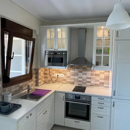 Luxury And Sunny 250 Mts From The Beach!! Peraía