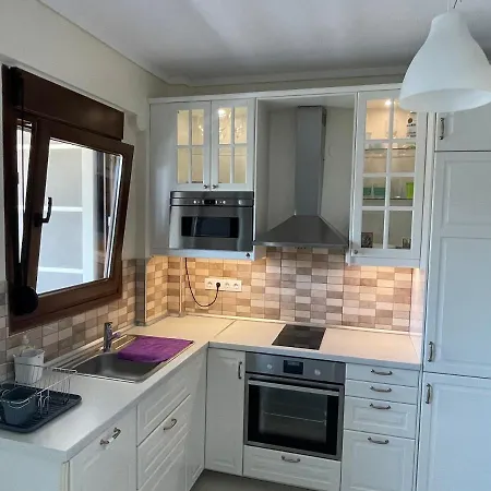 Luxury And Sunny 250 Mts From The Beach!! Peraía