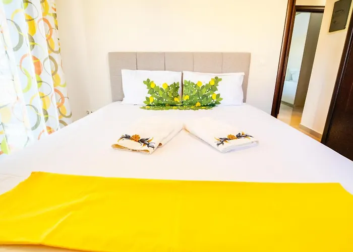 Luxury And Sunny 250 Mts From The Beach!! Apartmán Peraía