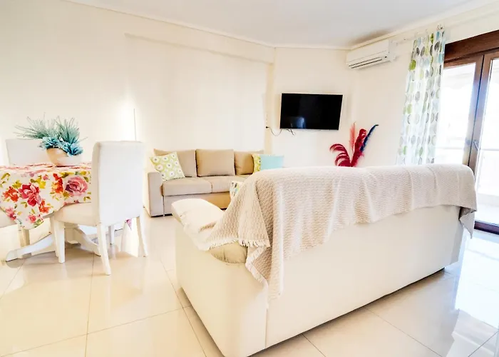 아파트 Luxury And Sunny 250 Mts From The Beach!! Peraía