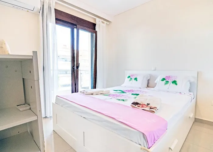 아파트 Luxury And Sunny 250 Mts From The Beach!! Peraía
