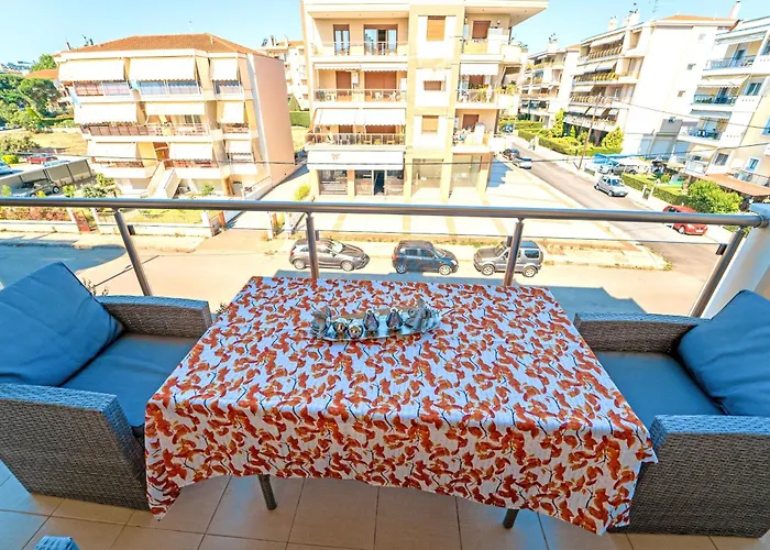 Luxury And Sunny 250 Mts From The Beach!! 아파트 Peraía